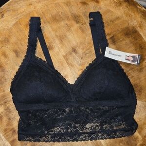 No Boundaries Lace Bralette In Size XL